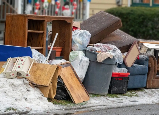 اتخلص من الاثاث القديم بالرياض 0534375367