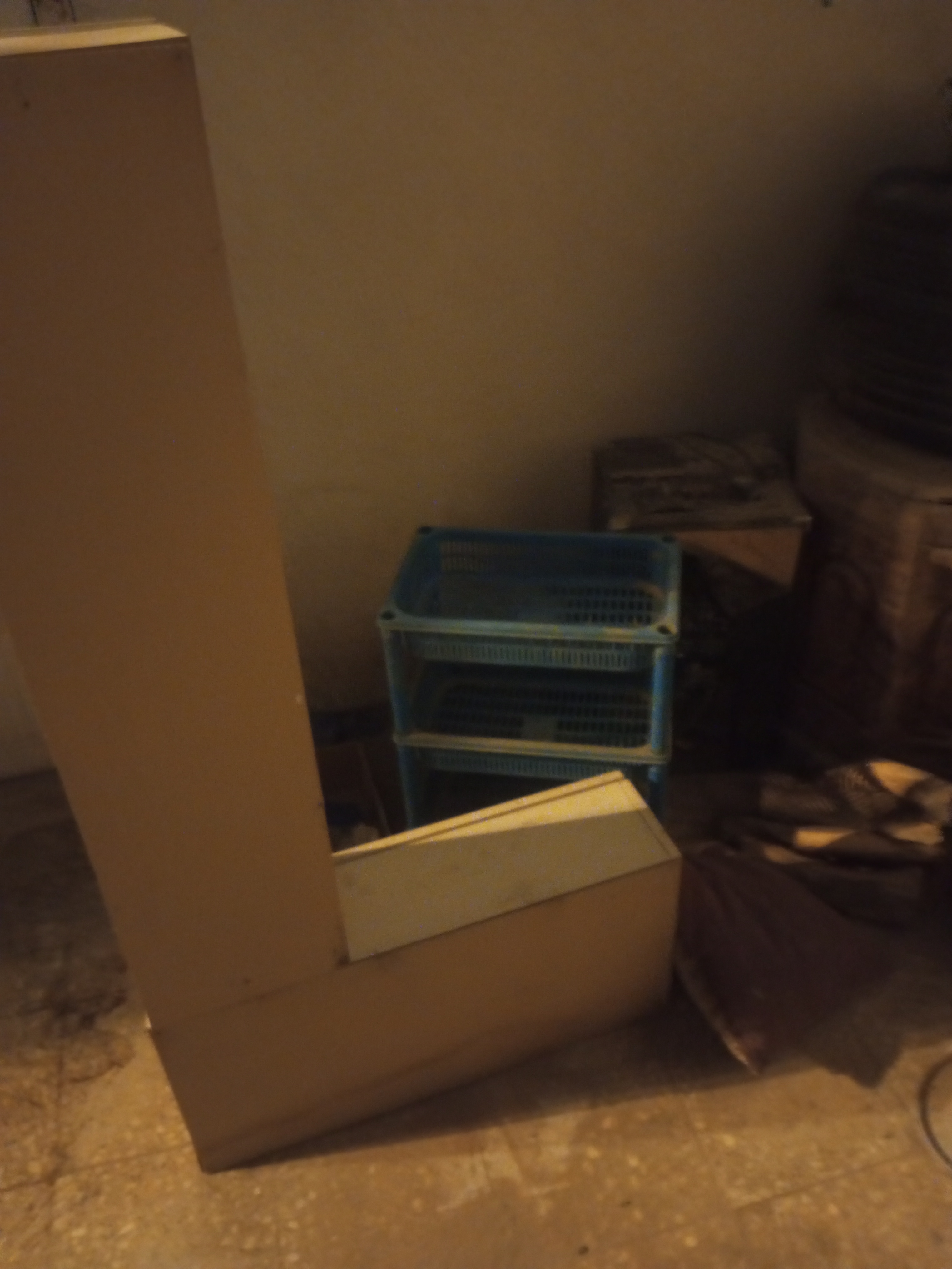 نتخلص من الاثاث القديم بالرياض 0534375367