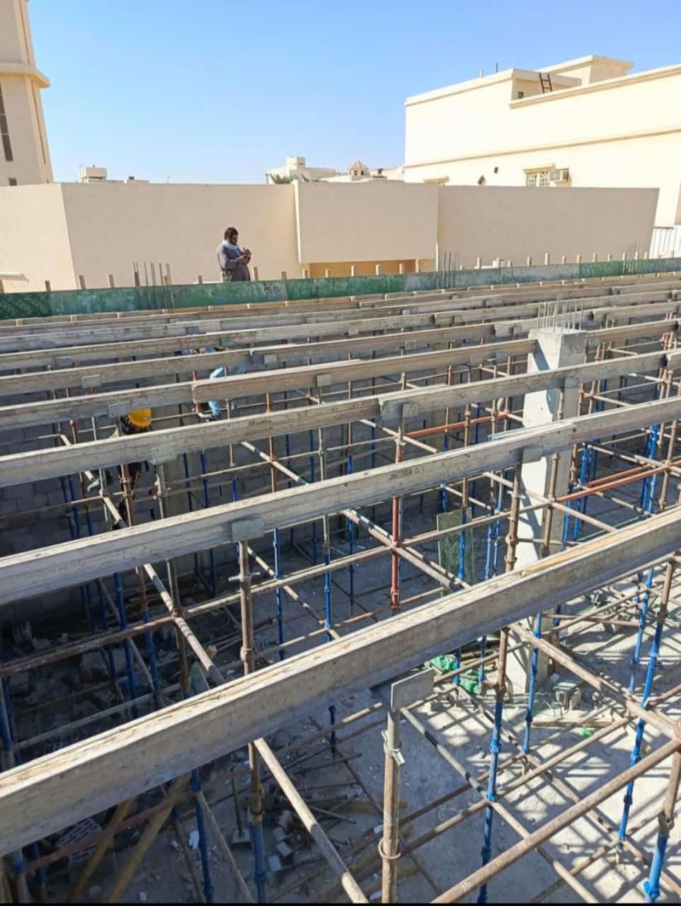 بناء هناجر ومستودعات