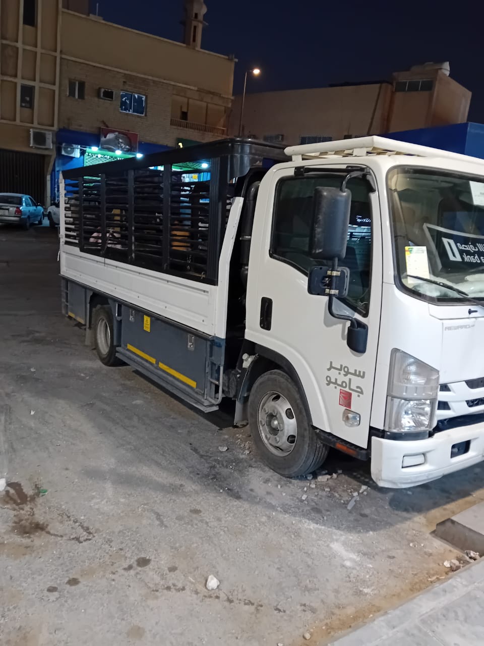 دينا نقل اثاث بالرياض 0534375367