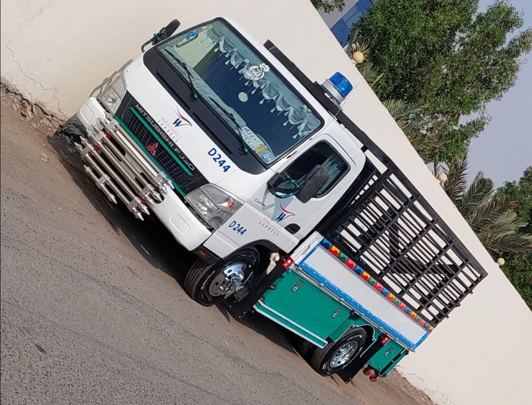 دينا تشيل اثاث القديمه داخل الرياض 0556418907