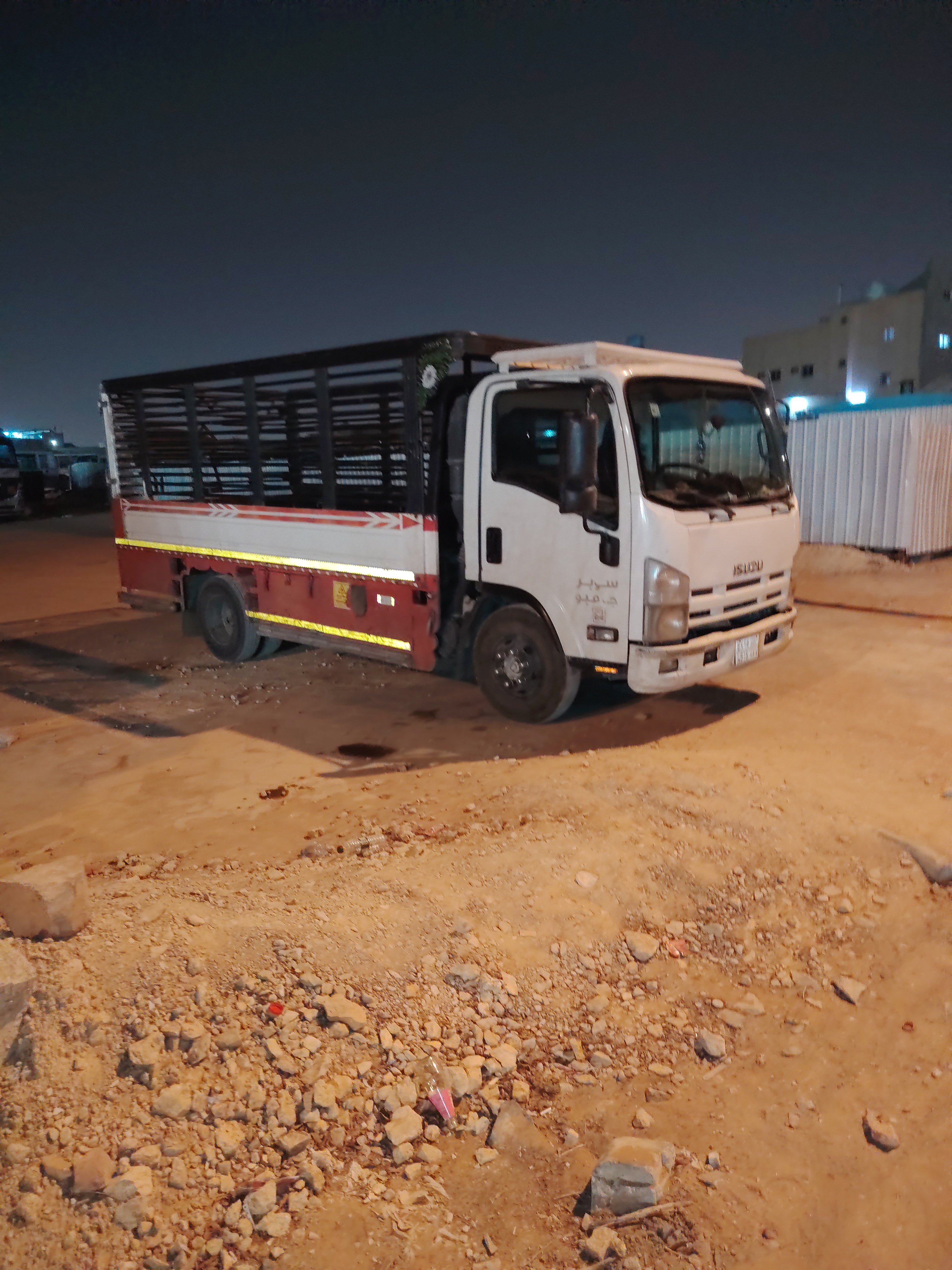 رمي الاثاث القديم بالرياض 0534375367